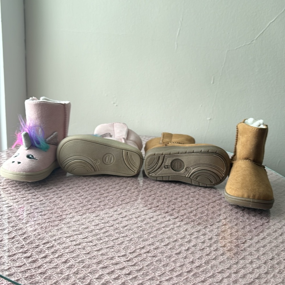 Winter Boots - Picture 3 of 5